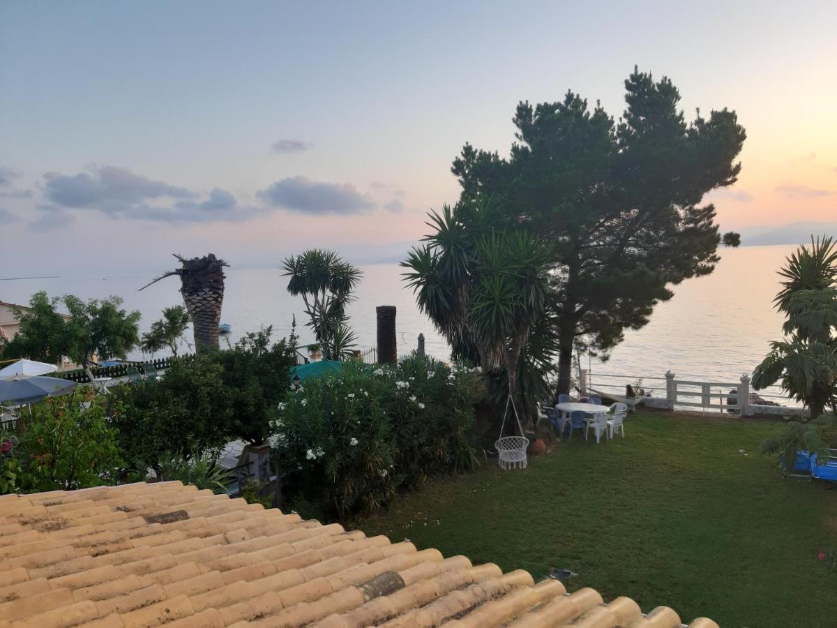 Villa By The Sea - Βίλα Πάνω Στη Θάλασσα Kávos Exteriör bild