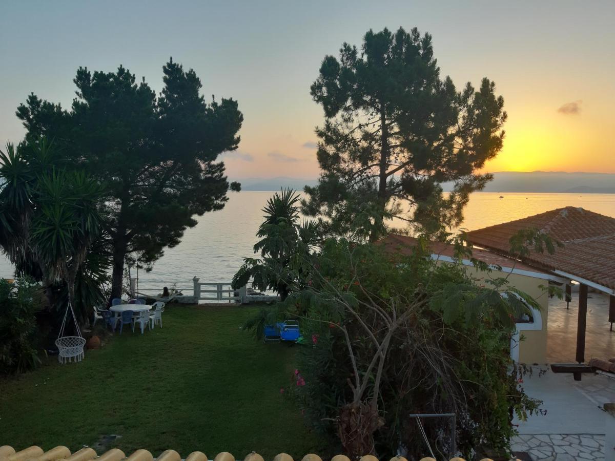 Villa By The Sea - Βίλα Πάνω Στη Θάλασσα Kávos Exteriör bild